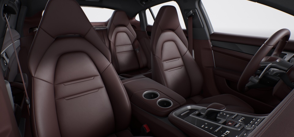 Leather interior in Marsala, smooth-finish leather