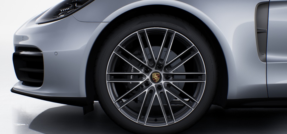 21-inch 911 Turbo Design wheels