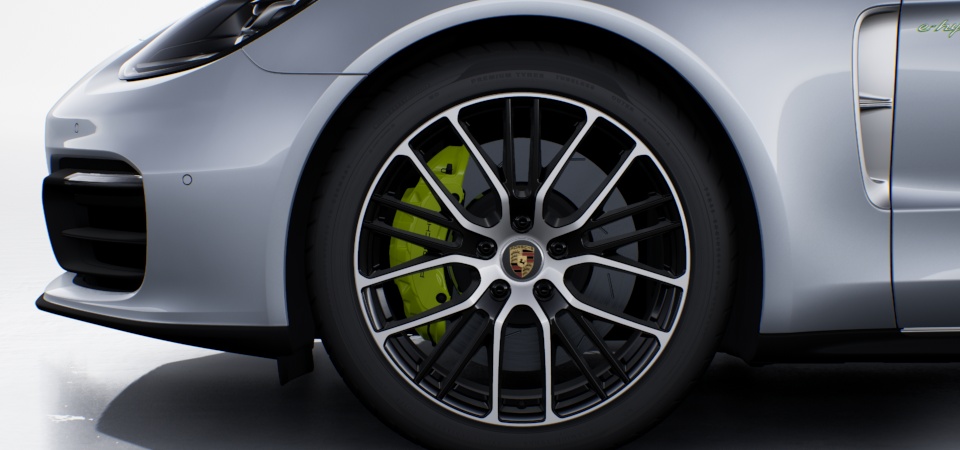 21-inch Panamera Exclusive Design sport wheels painted in Black (high-gloss)