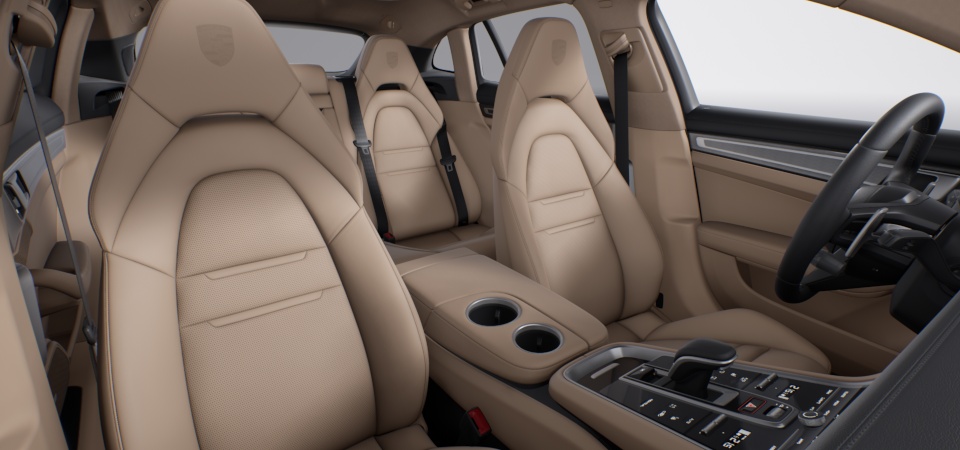 Two-tone partial leather interior in Black and Luxor Beige