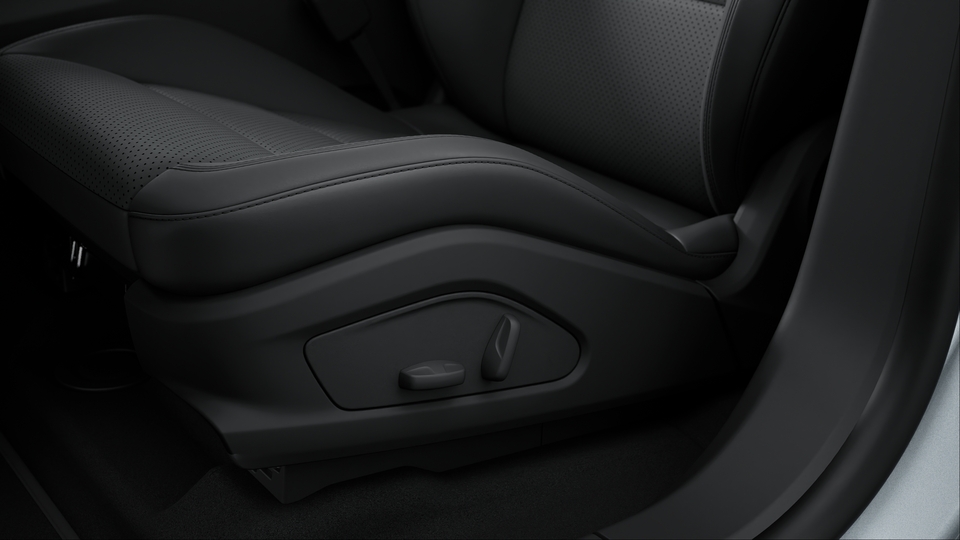 Comfort seats front (8-way, electric)