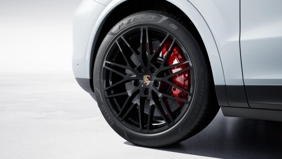 21-inch RS Spyder Design wheels painted in Black (high-gloss)