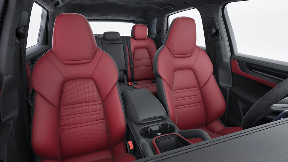 Leather interior in two-tone combination, smooth-finish leather Black and Bordeaux Red